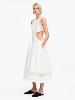 ARKET und Laila Gohar Latzkleid