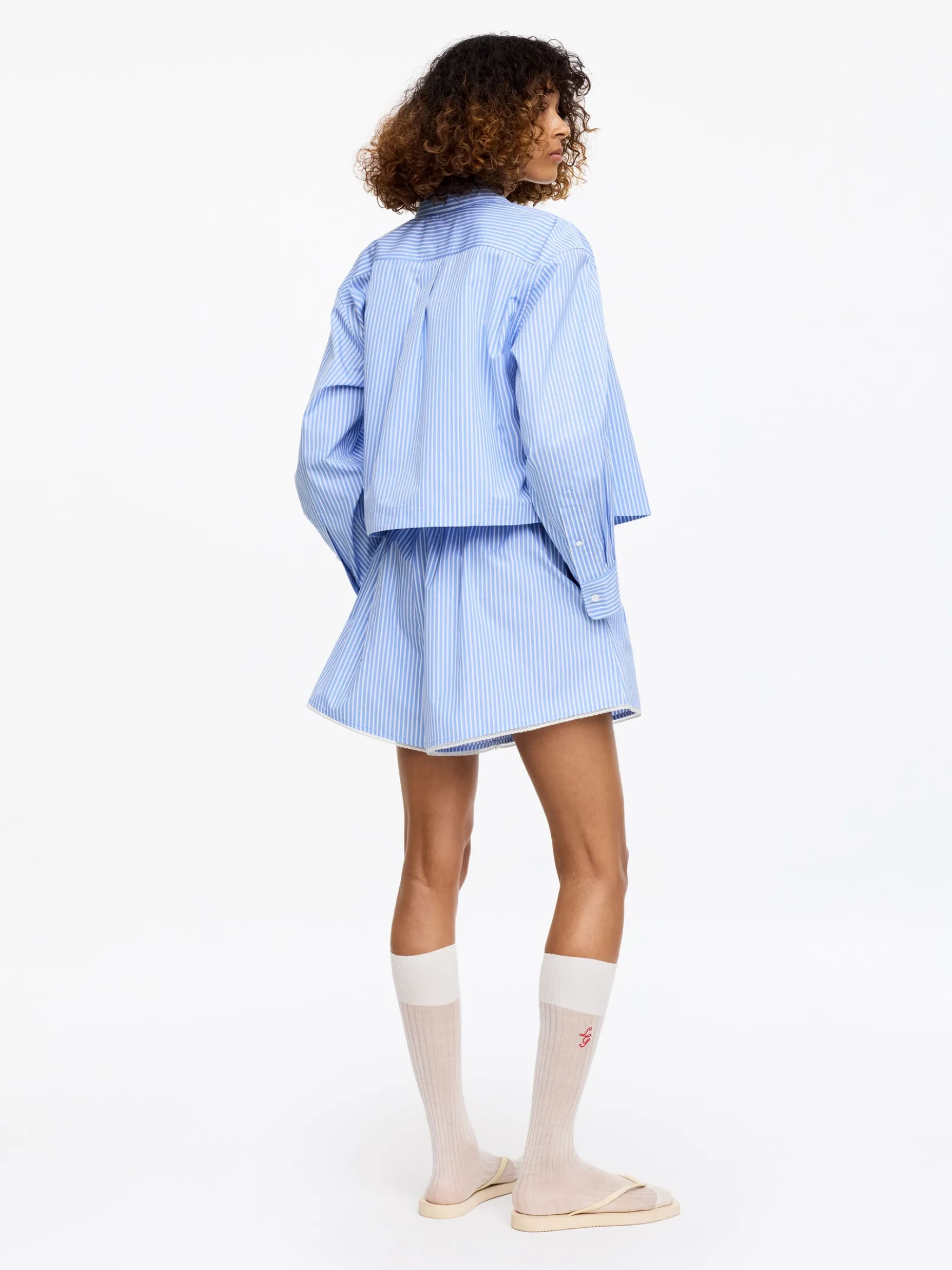 ARKET und Laila Gohar Shorts mit Spitzenborte