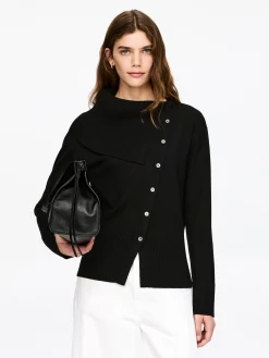 Asymmetrische Strickjacke aus Wolle