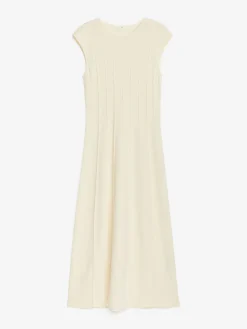 Geripptes Kleid mit Flügelärmeln