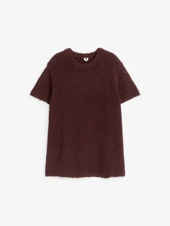 Locker gestricktes T-Shirt