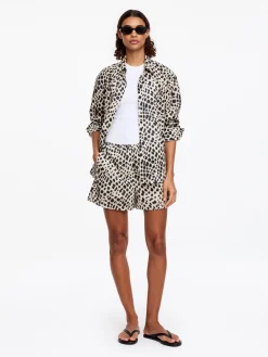 Shorts aus Lyocell-Mischung