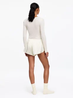 Shorts aus Stretch-Seide
